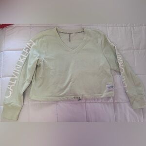 Calvin Klein Women's Light Green V-Neck Sweatshirt